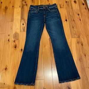American Eagle kick boot jeans size 6